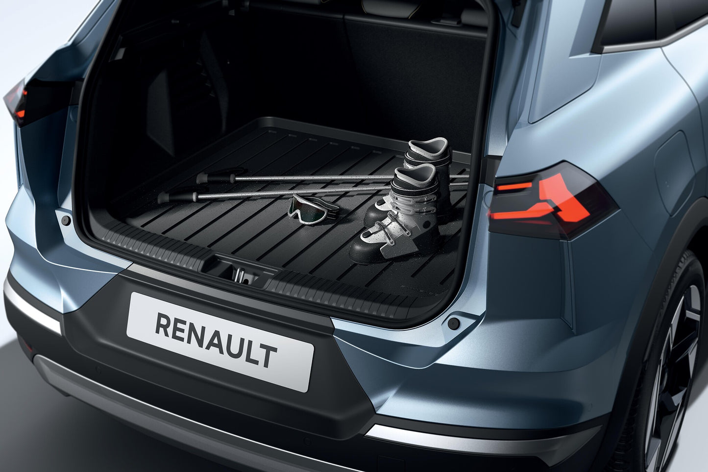 reversible luggage compartment tray
