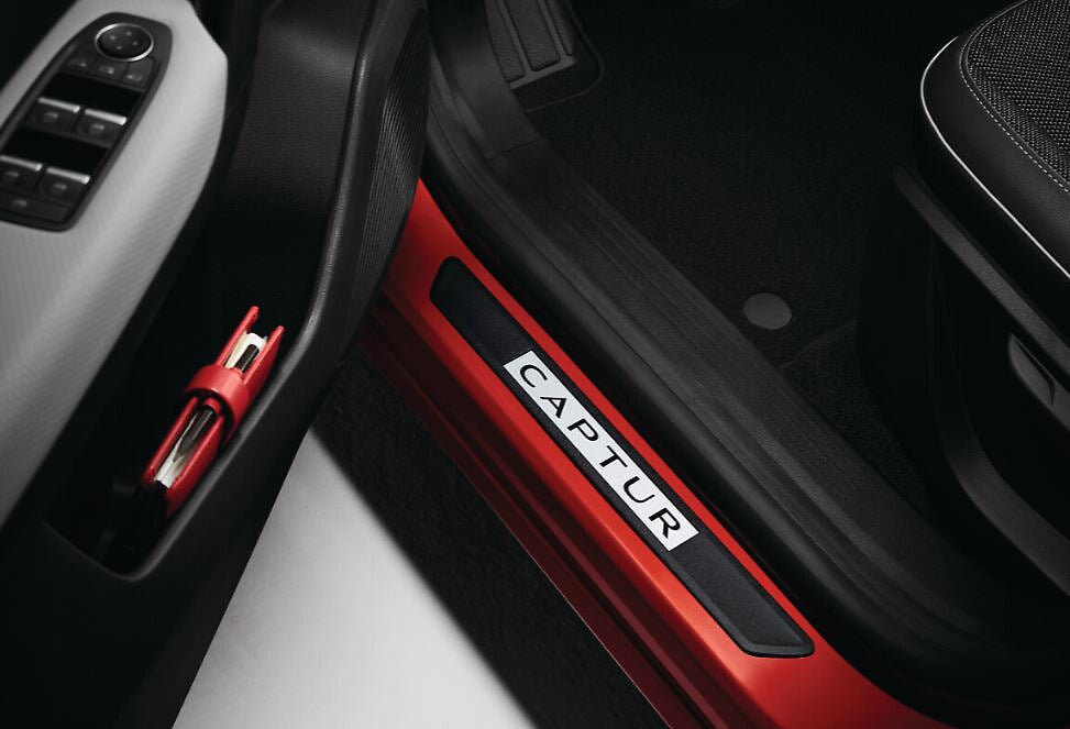 Captur II Door Sills Protectors