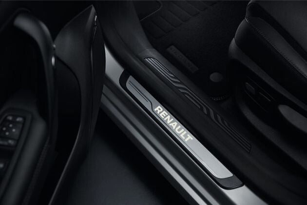 Megane IV Door Sill Protectors