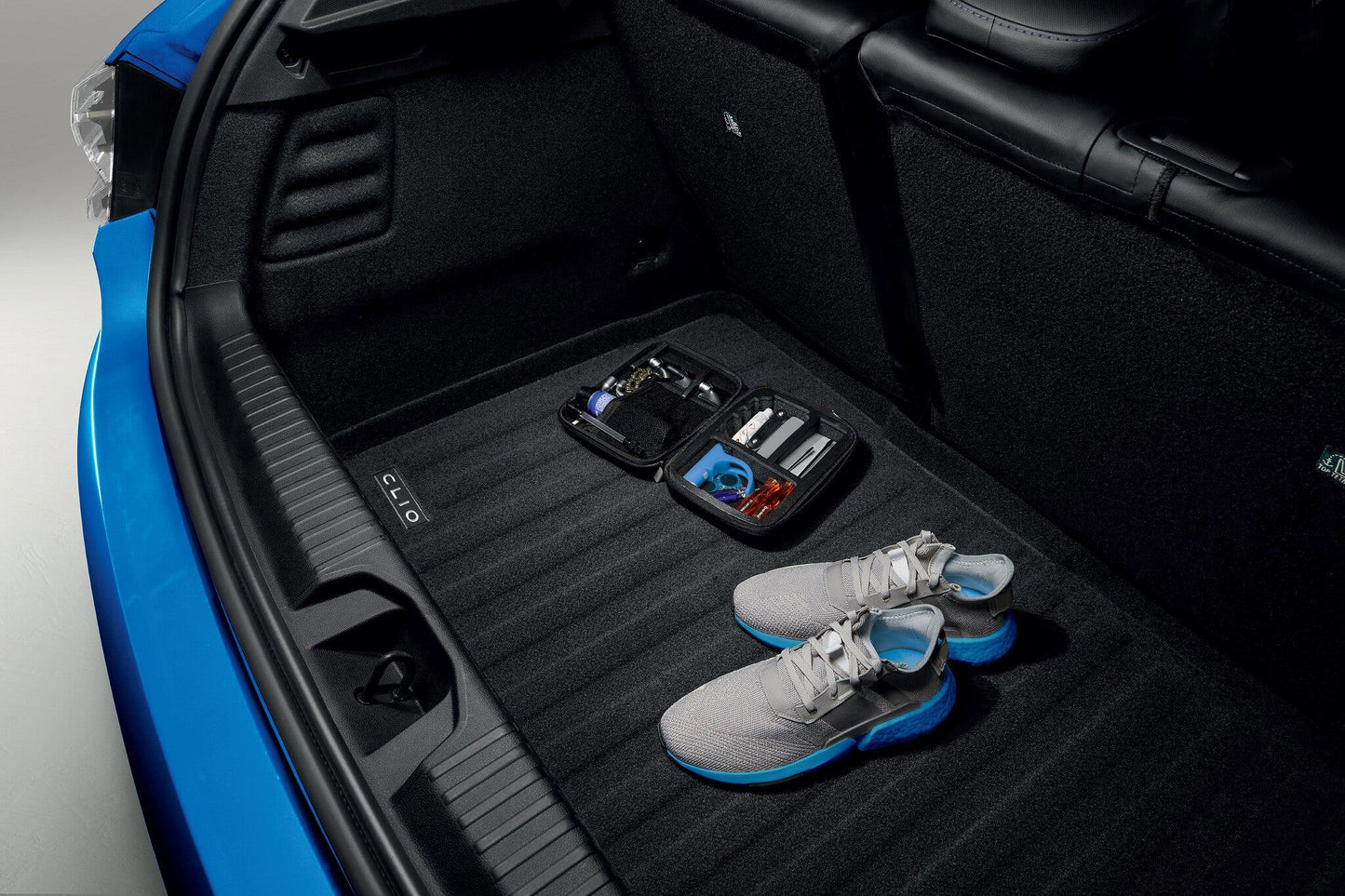 Clio V Reversable Boot Liner