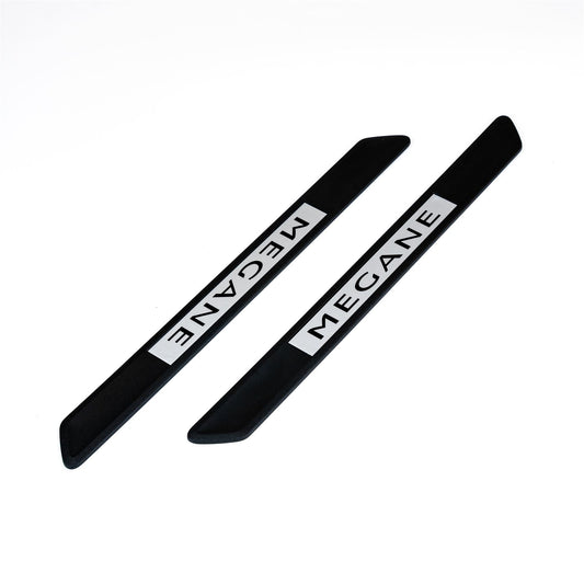 Megane IV Front Door Sill Protectors: Texture Black