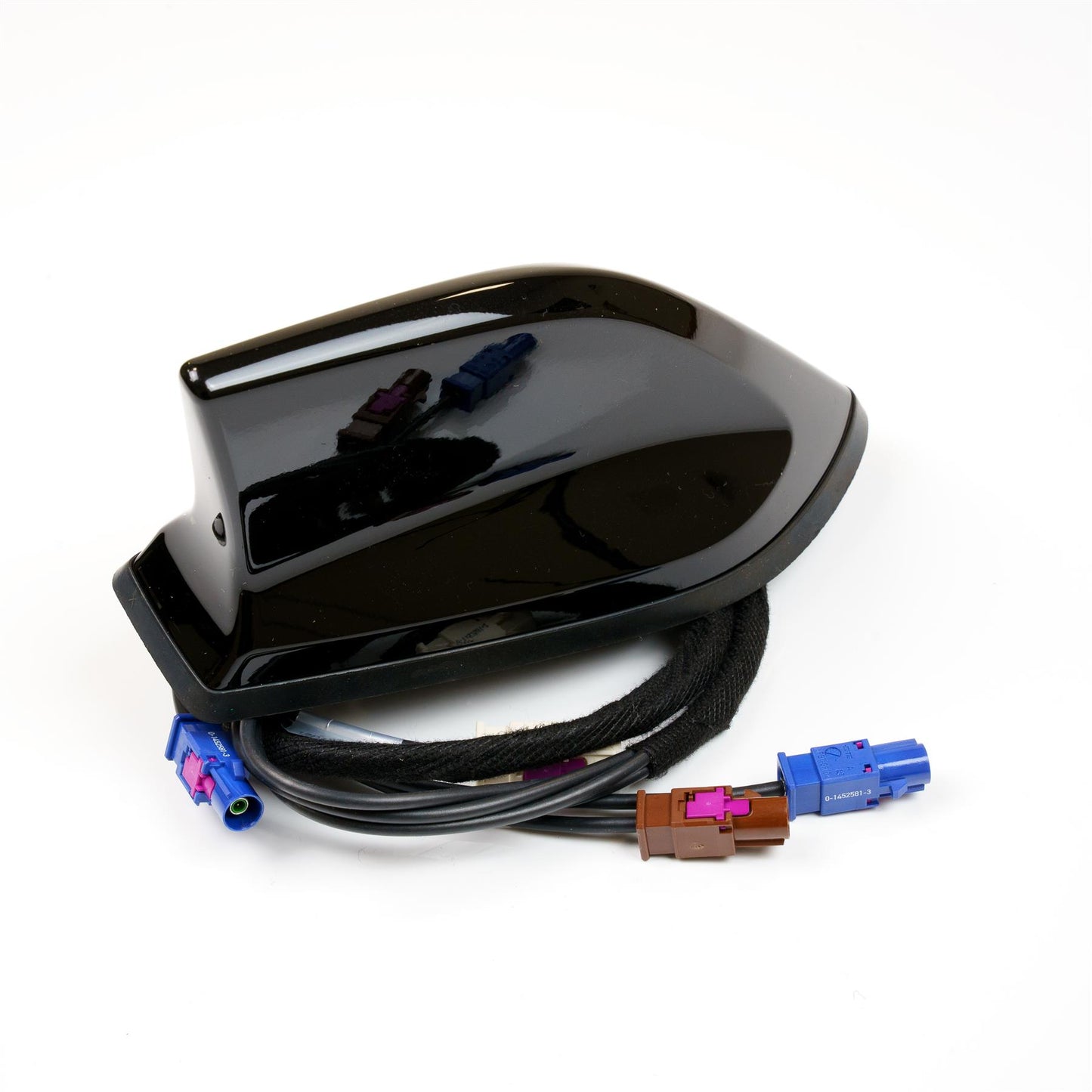 Clio V Shark Fin Antenna