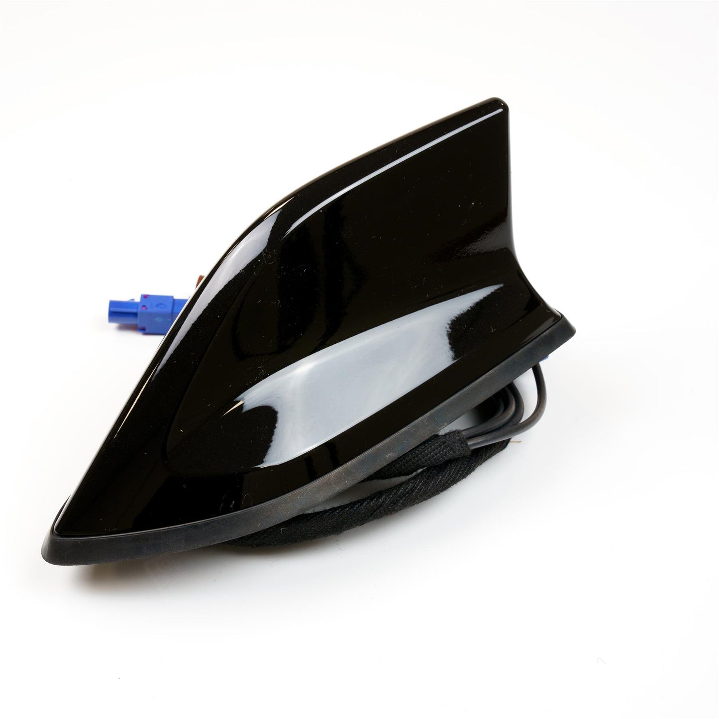 Clio V Shark Fin Antenna