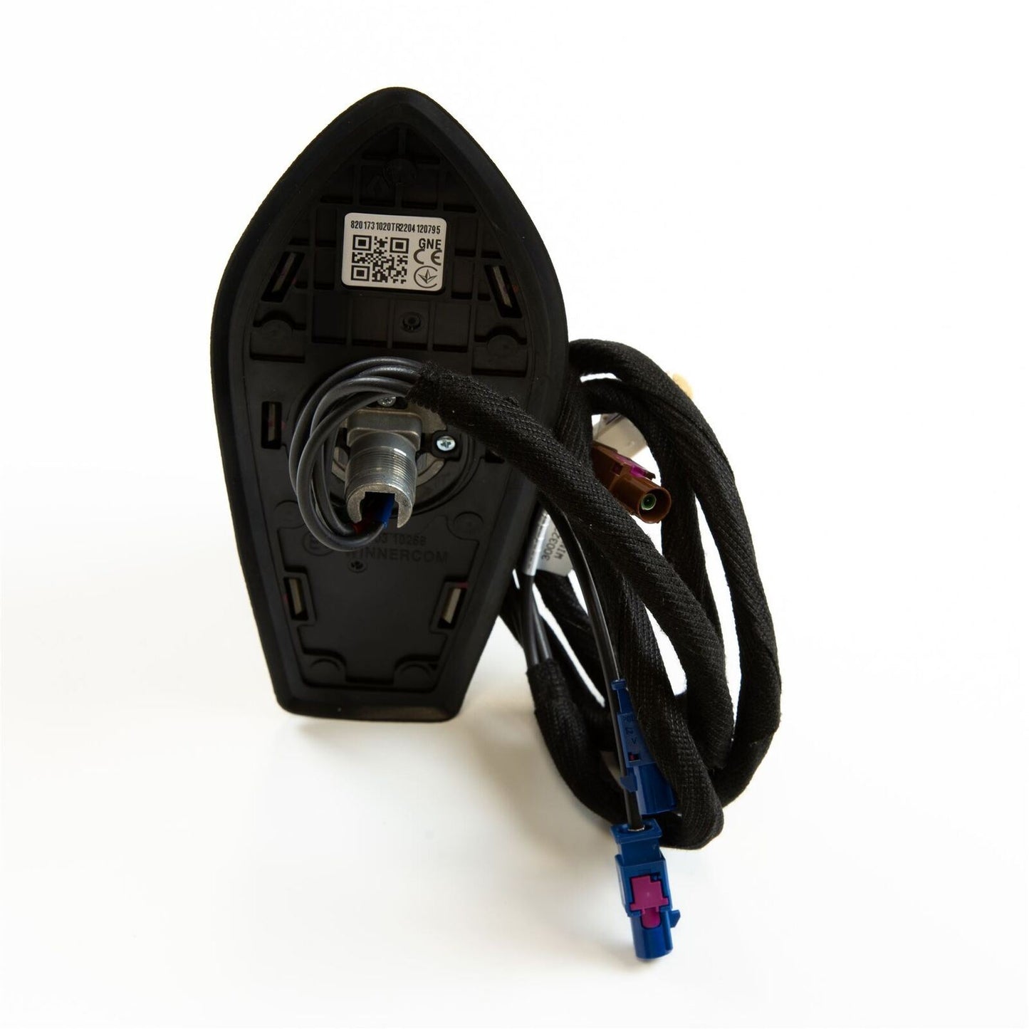 Captur II, Megan IV, & ZOE Shark Fin Antenna