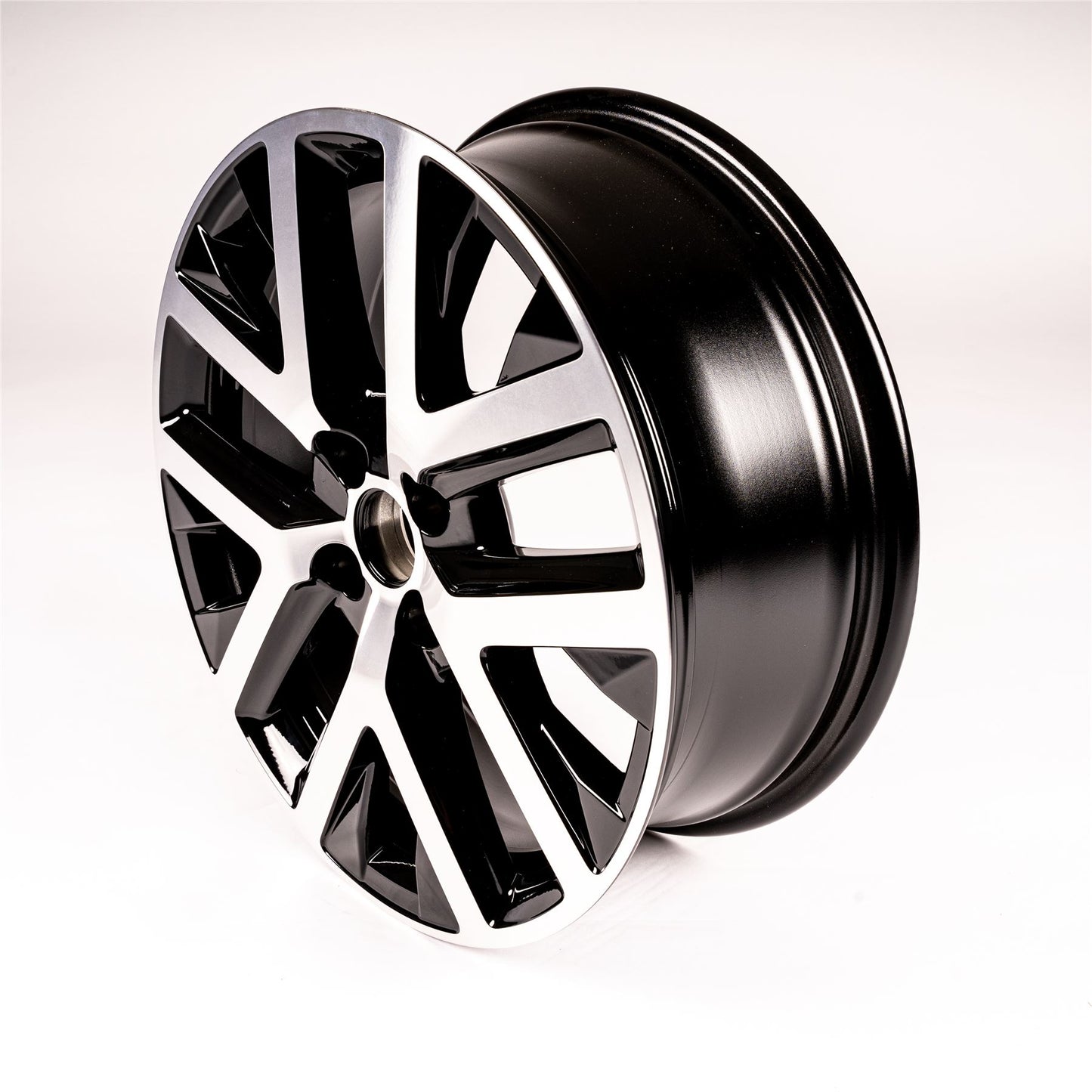 Renault Genuine 19" 8J Alloy Wheel Aluminium 5 Holes ET42 Quartz Noir Captur