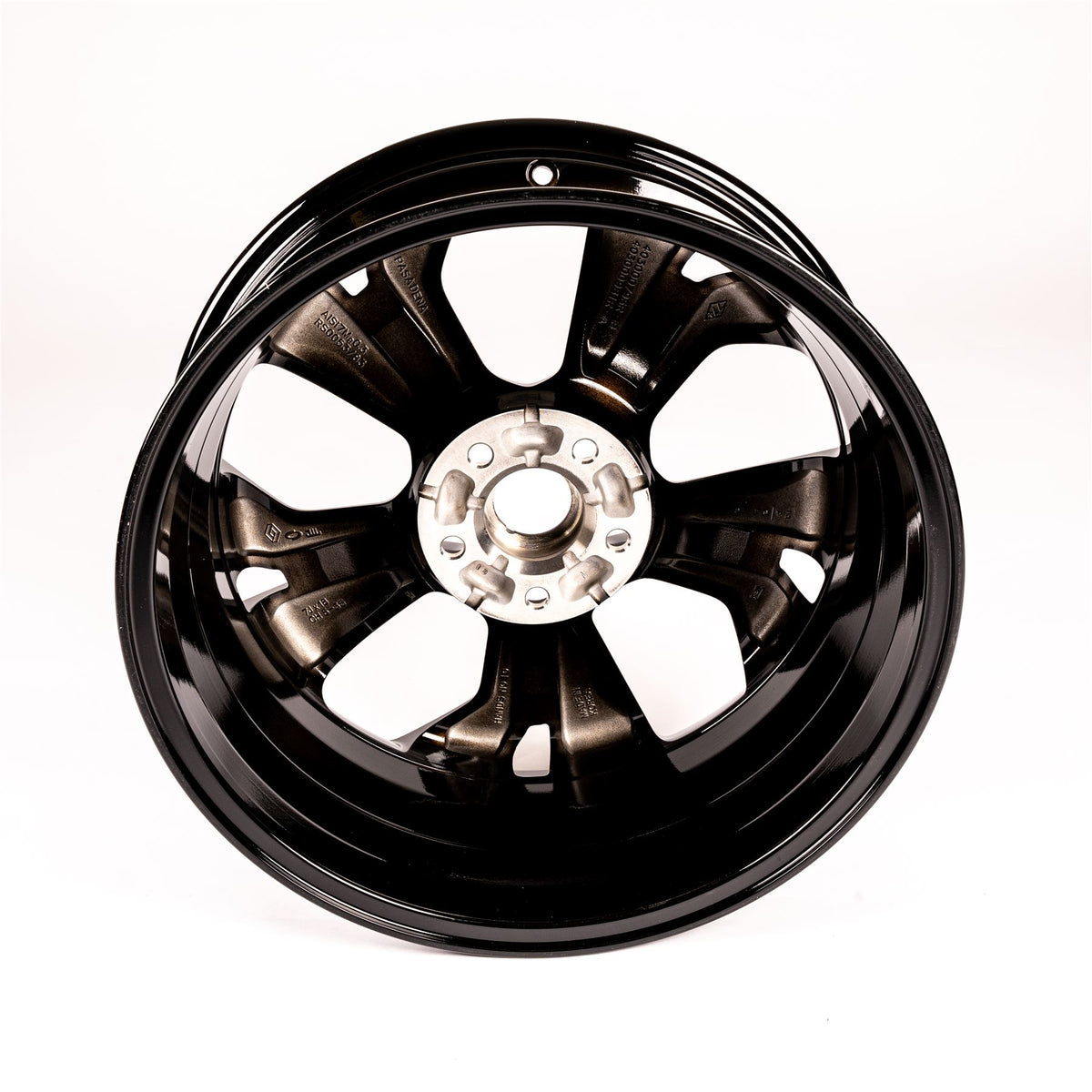 Renault Genuine 18" 7J Alloy Wheel Aluminium 5 Holes ET35 Pasadena Arkana