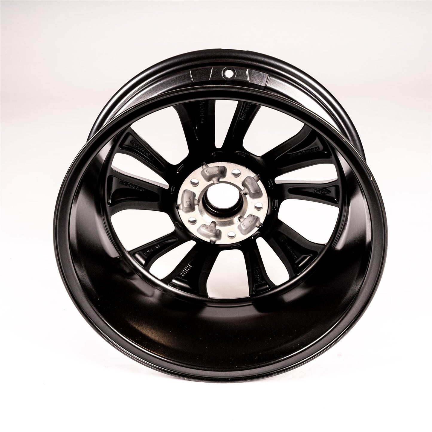 Renault Genuine 17" 7J Alloy Wheel Aluminium 5 Holes ET48 Eole Avant ZOE Z.E.