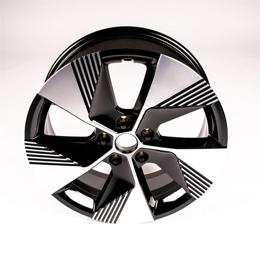 Renault Genuine 18" 7J Alloy Wheel Aluminium 5 Holes ET34 Megane E-Tech