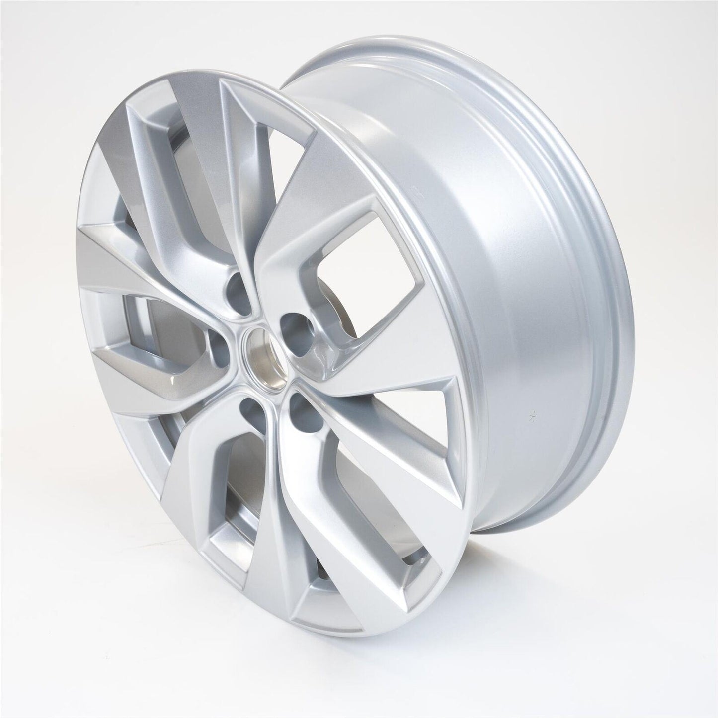 Renault Genuine Alloy Wheel Rim 1 Piece 7J x 17" 17 Inch 5 Spokes Captur MK2
