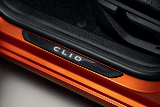 Clio V Illuminated Door Sill Protectors