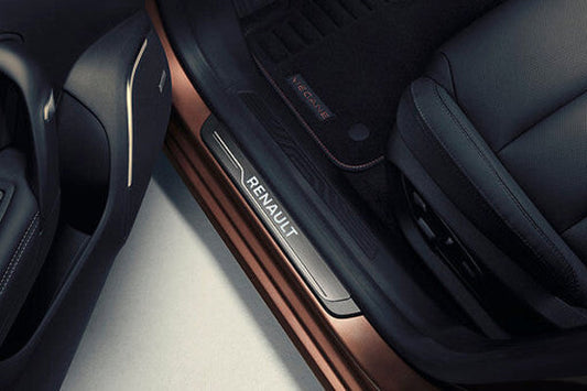 Megane IV Illuminated Door Sill Protectors